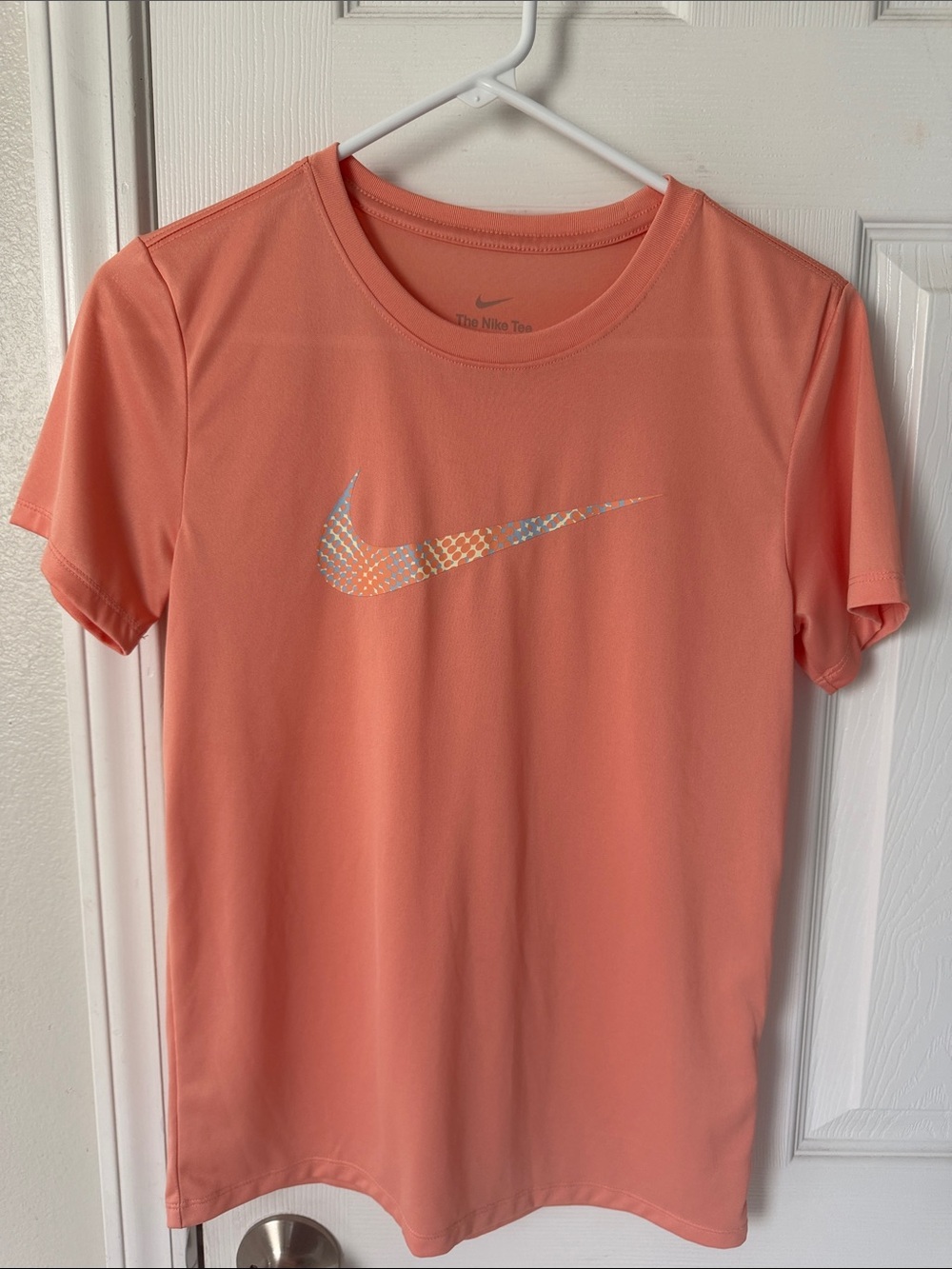 Nike Coral Short-Sleeve Performance Tee with Iridescent Swoosh